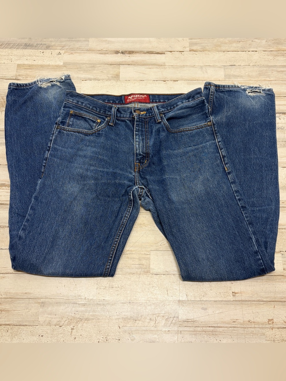 Arizona Blue Jeans Original Straight Denim Men’s 31 x 34 Distressed Hem